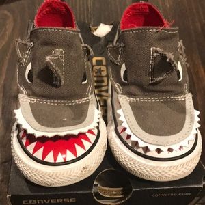 Baby Boys Converse shark 🦈 sneakers